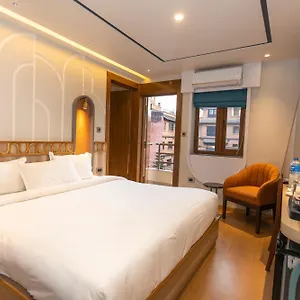 Hotel Ananta, Katmandú